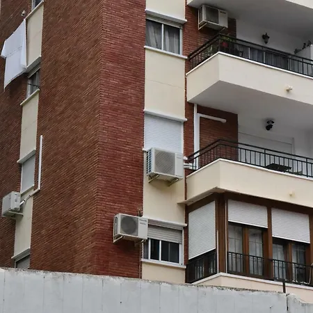 Galvez Flat, At Principal Railway Station In Malaga Appartement Buitenkant foto